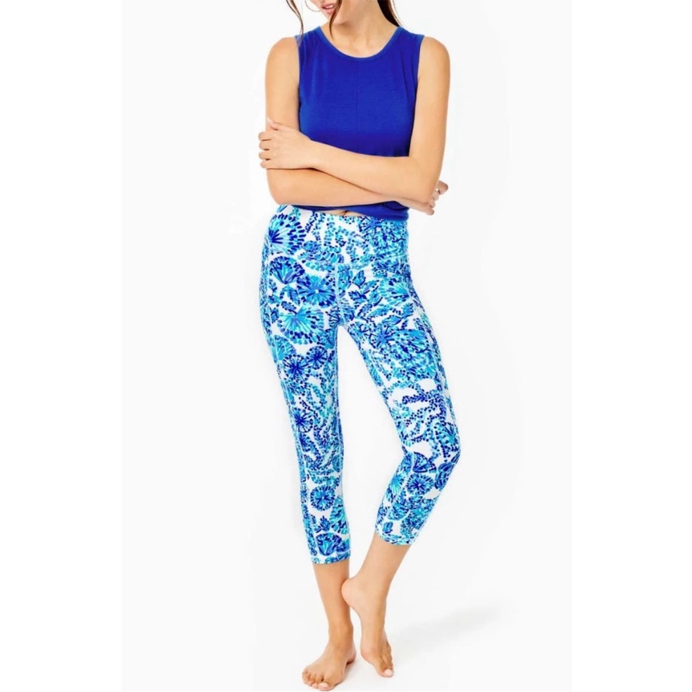 Lilly Pulitzer Luxletic Weekender Cropped Leggings Shell Me You Love Me XS EUC
